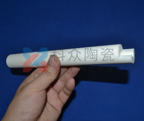哪些因素會影響工業陶瓷棒的價格？